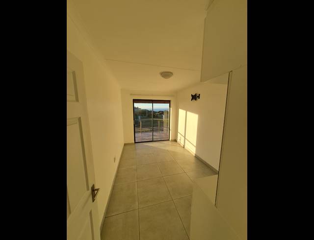 3 BEDROOM TOWNHOUSE FOR SALE IN MOSSEL BAY CENTRAL